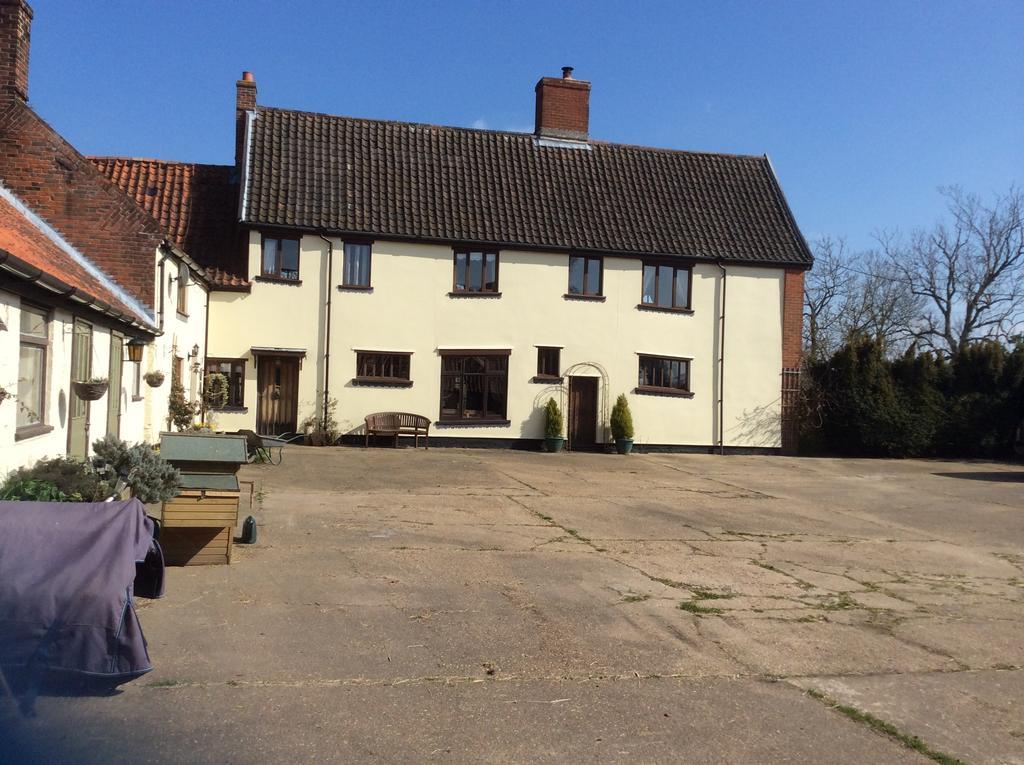 Valley Farmhouse, Westhall Redisham Exterior foto